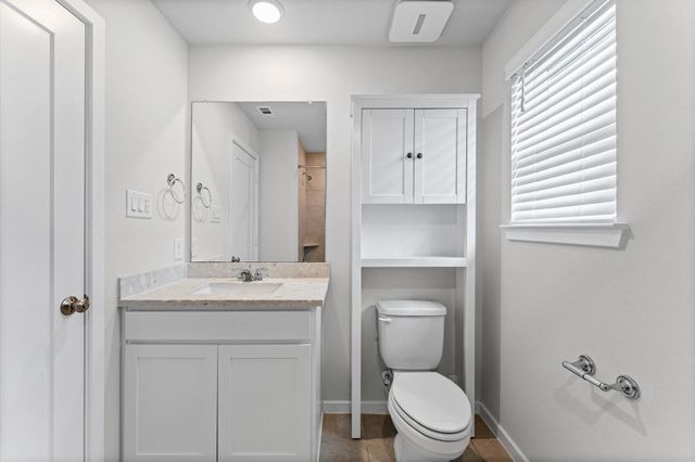 7 Hyacinth Blossom Court, Tomball, TX 77375