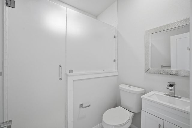 7 Hyacinth Blossom Court, Tomball, TX 77375