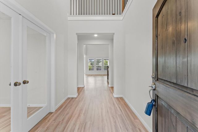 7 Hyacinth Blossom Court, Tomball, TX 77375