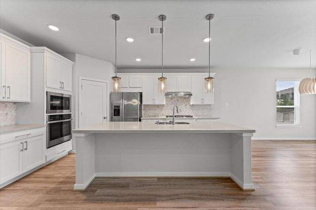 7 Hyacinth Blossom Court, Tomball, TX 77375