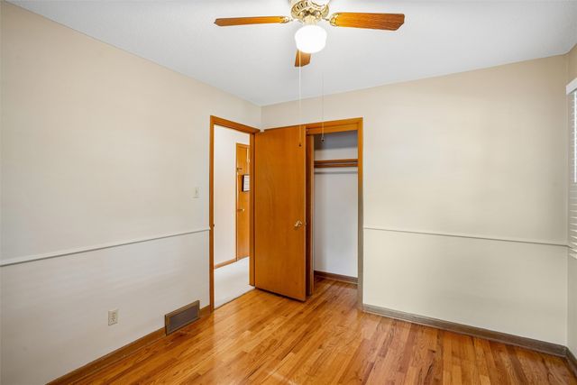 8666 Sunny Hill Drive, Clive, IA 50325