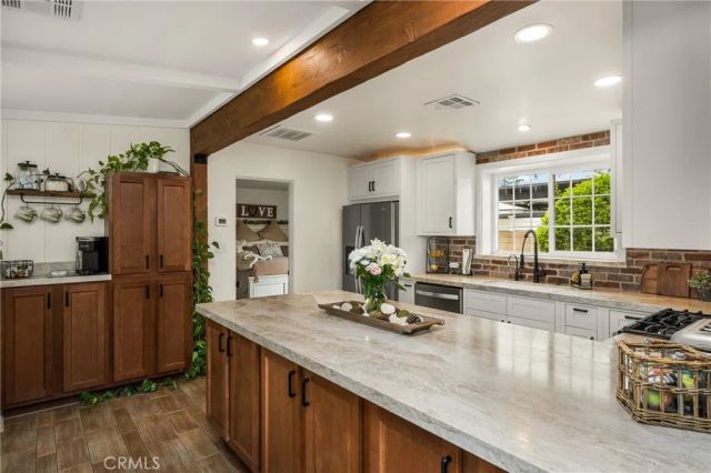 1706 Berkeley, Pomona, CA 91768