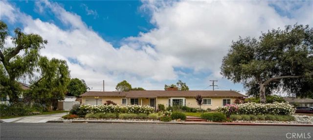 1706 Berkeley, Pomona, CA 91768
