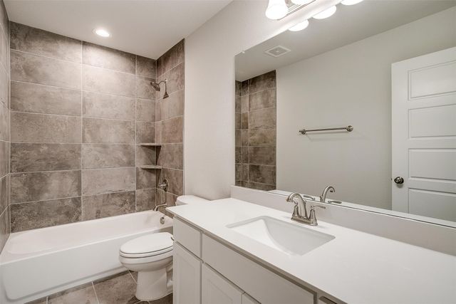 800 Homeplace Circle, Mansfield, TX 76063