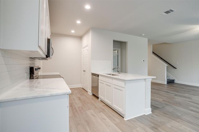 800 Homeplace Circle, Mansfield, TX 76063