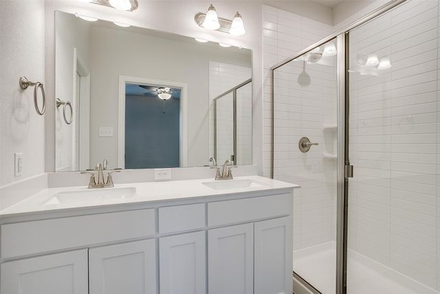 800 Homeplace Circle, Mansfield, TX 76063