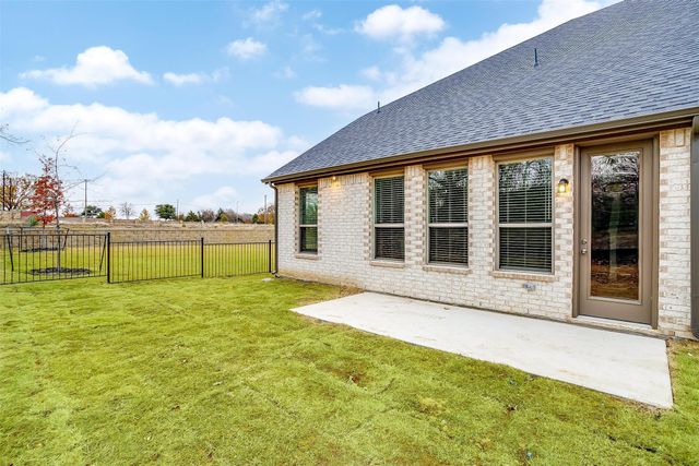 800 Homeplace Circle, Mansfield, TX 76063