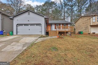 700 Pepperwood Trl, Stone Mountain, GA 30087