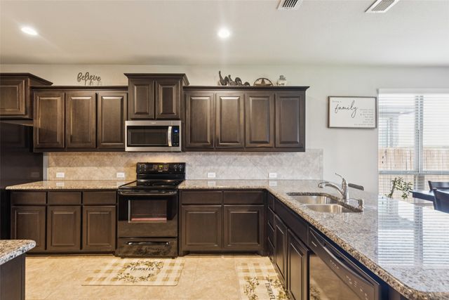11400 Dorado Vista Trail, Fort Worth, TX 76052
