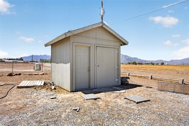 2170 Zephyr Avenue, Pahrump, NV 89048