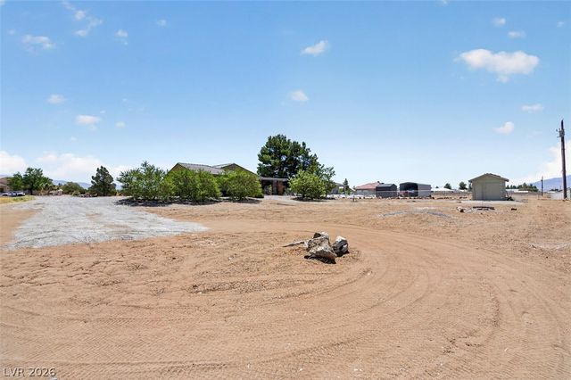 2170 Zephyr Avenue, Pahrump, NV 89048