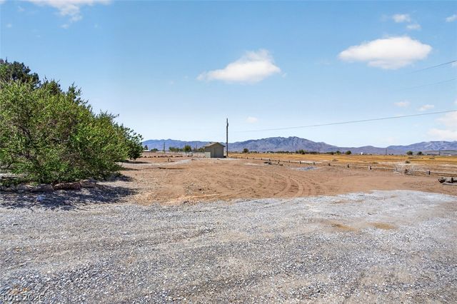 2170 Zephyr Avenue, Pahrump, NV 89048