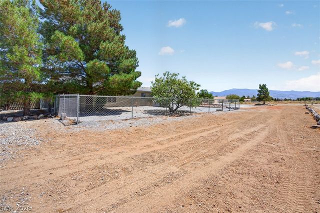 2170 Zephyr Avenue, Pahrump, NV 89048