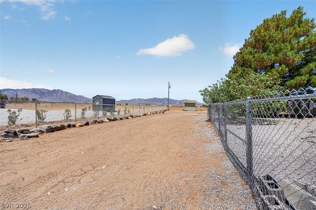 2170 Zephyr Avenue, Pahrump, NV 89048