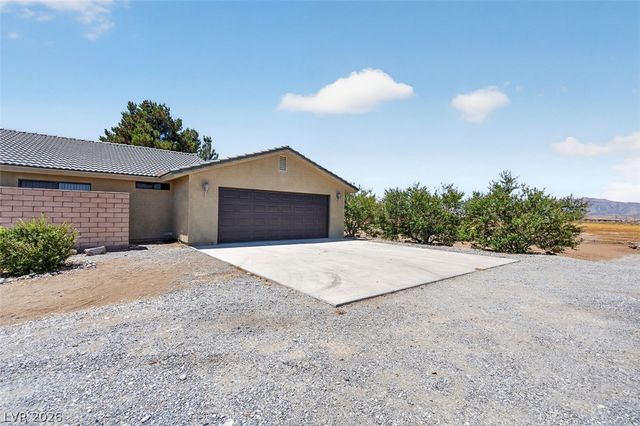 2170 Zephyr Avenue, Pahrump, NV 89048