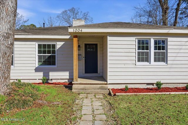 1004 Meadow Heights Drive, Jackson, MS 39206
