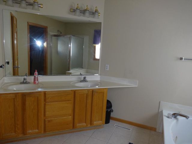 17715 48th Place N, Plymouth, MN 55446