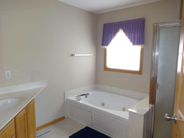 17715 48th Place N, Plymouth, MN 55446