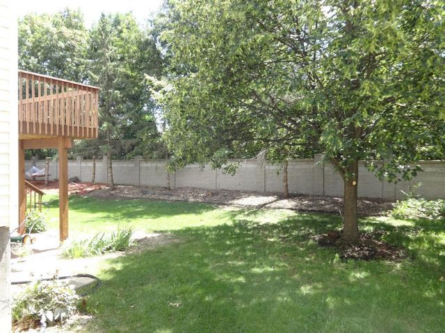 17715 48th Place N, Plymouth, MN 55446