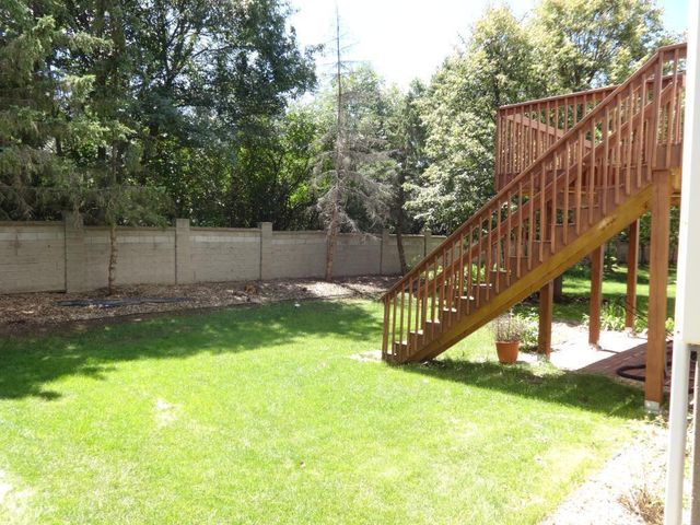 17715 48th Place N, Plymouth, MN 55446