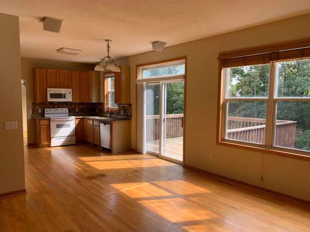 17715 48th Place N, Plymouth, MN 55446