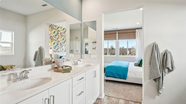 31430 Water Oak Drive, Winchester, CA 92596