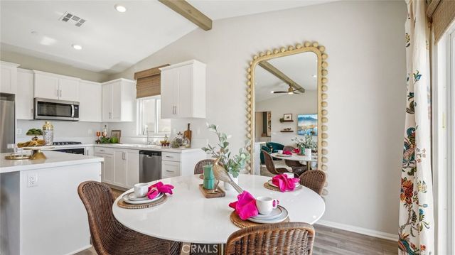 31430 Water Oak Drive, Winchester, CA 92596