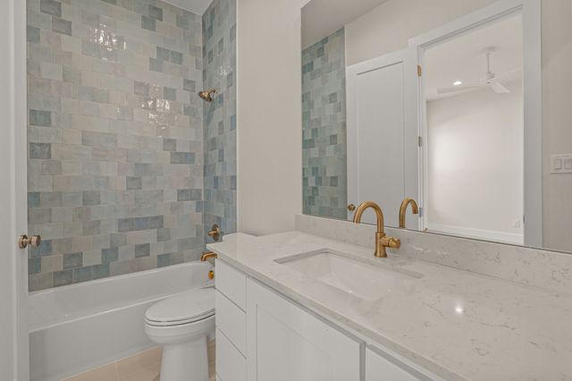 8424 Witt Street, North Richland Hills, TX 76182