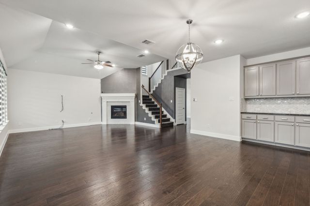 906 Overton Avenue, Celina, TX 75009