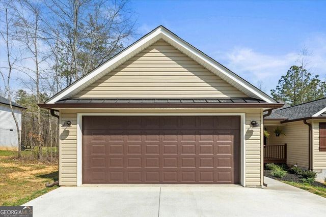 818 Bridges Road, Rocky Face, GA 30740