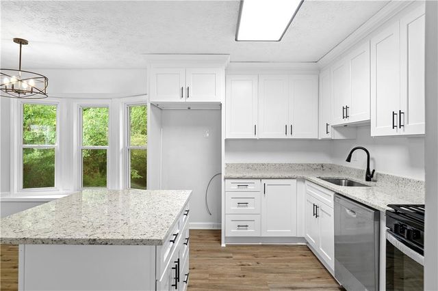 106 Caldwell Road, Lawrenceville, GA 30046