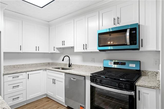 106 Caldwell Road, Lawrenceville, GA 30046