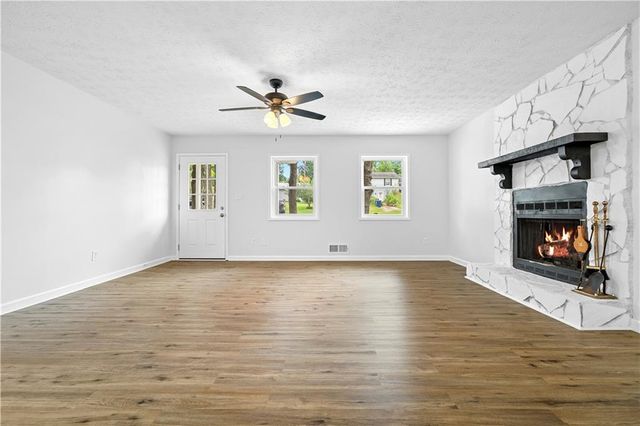 106 Caldwell Road, Lawrenceville, GA 30046