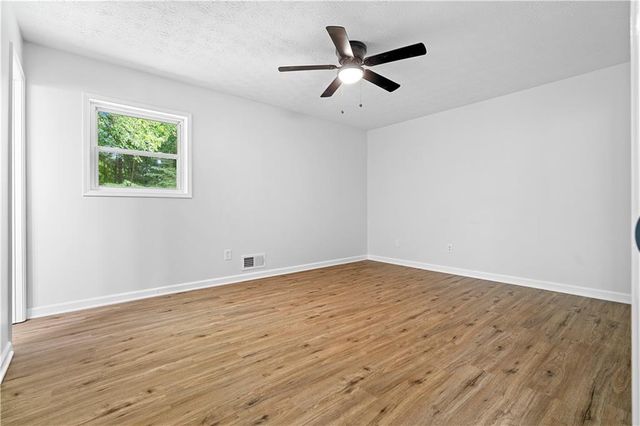 106 Caldwell Road, Lawrenceville, GA 30046