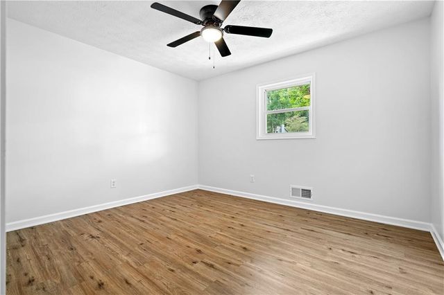 106 Caldwell Road, Lawrenceville, GA 30046