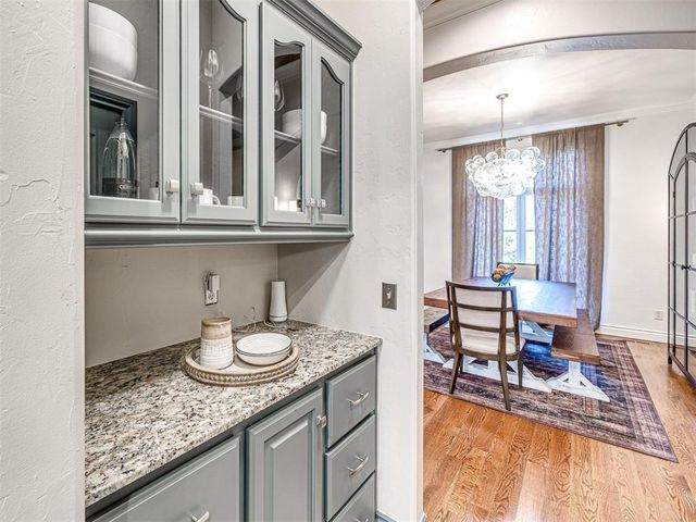 3720 Creek Bend Road, Edmond, OK 73003