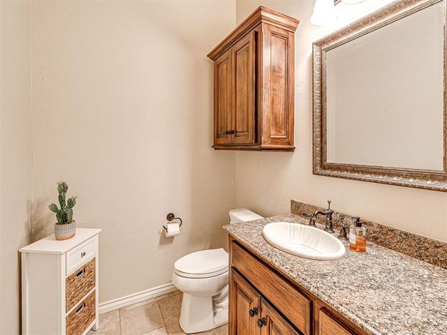 3720 Creek Bend Road, Edmond, OK 73003