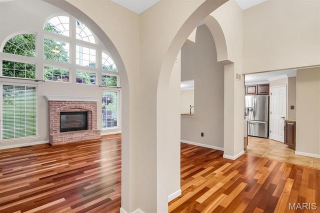3930 White Rose Lane, St Charles, MO 63304