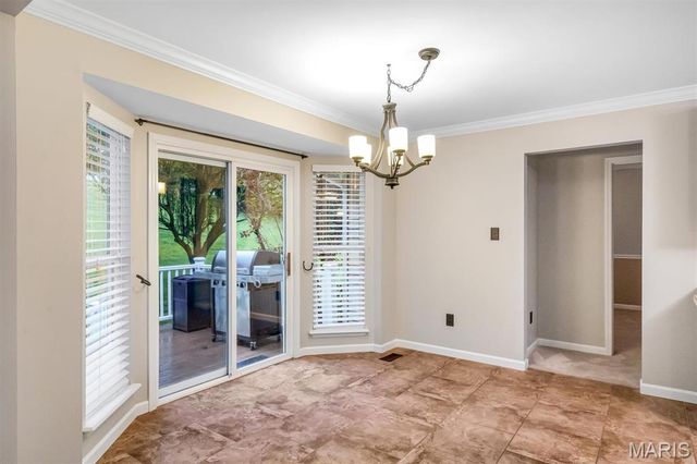 3930 White Rose Lane, St Charles, MO 63304