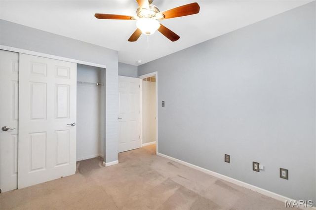 3930 White Rose Lane, St Charles, MO 63304