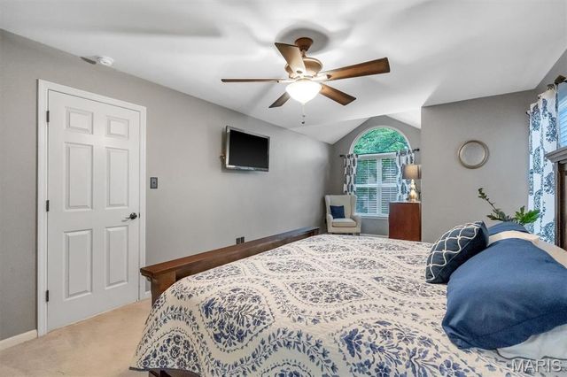 3930 White Rose Lane, St Charles, MO 63304