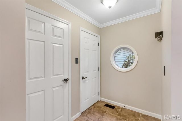 3930 White Rose Lane, St Charles, MO 63304