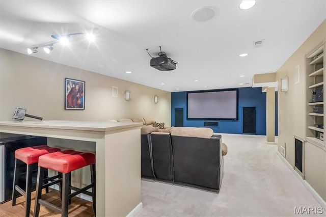 3930 White Rose Lane, St Charles, MO 63304