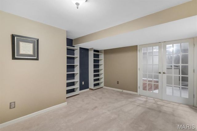 3930 White Rose Lane, St Charles, MO 63304