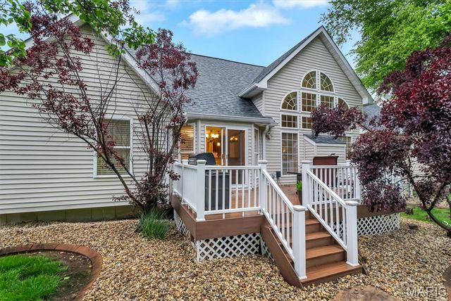3930 White Rose Lane, St Charles, MO 63304