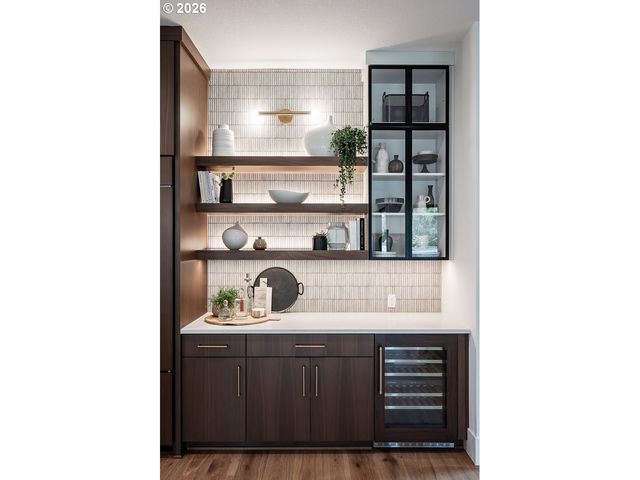 4487 WESTBAY Rd, Lake Oswego, OR 97035