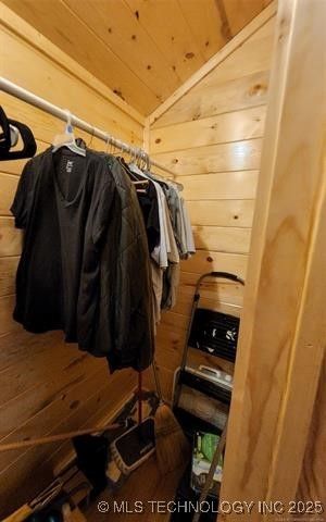 180746 W Sherman Road, Moyers, OK 74557