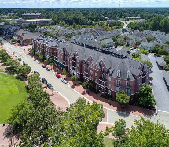 5215 Center St Apt 203, Williamsburg, VA 23188