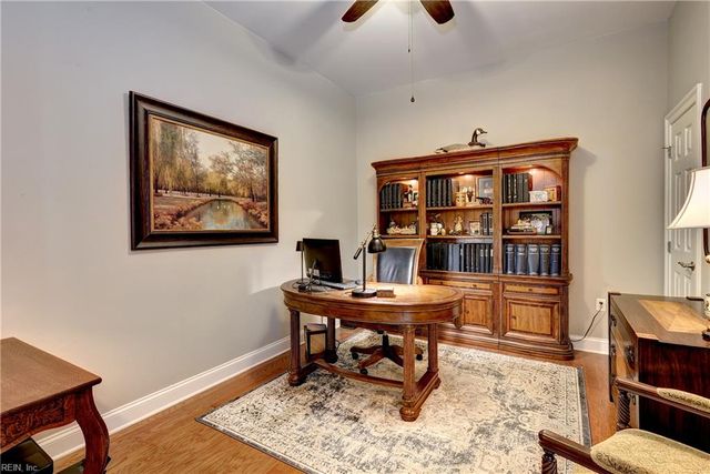 5215 Center St Apt 203, Williamsburg, VA 23188