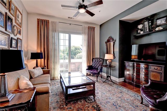 5215 Center St Apt 203, Williamsburg, VA 23188